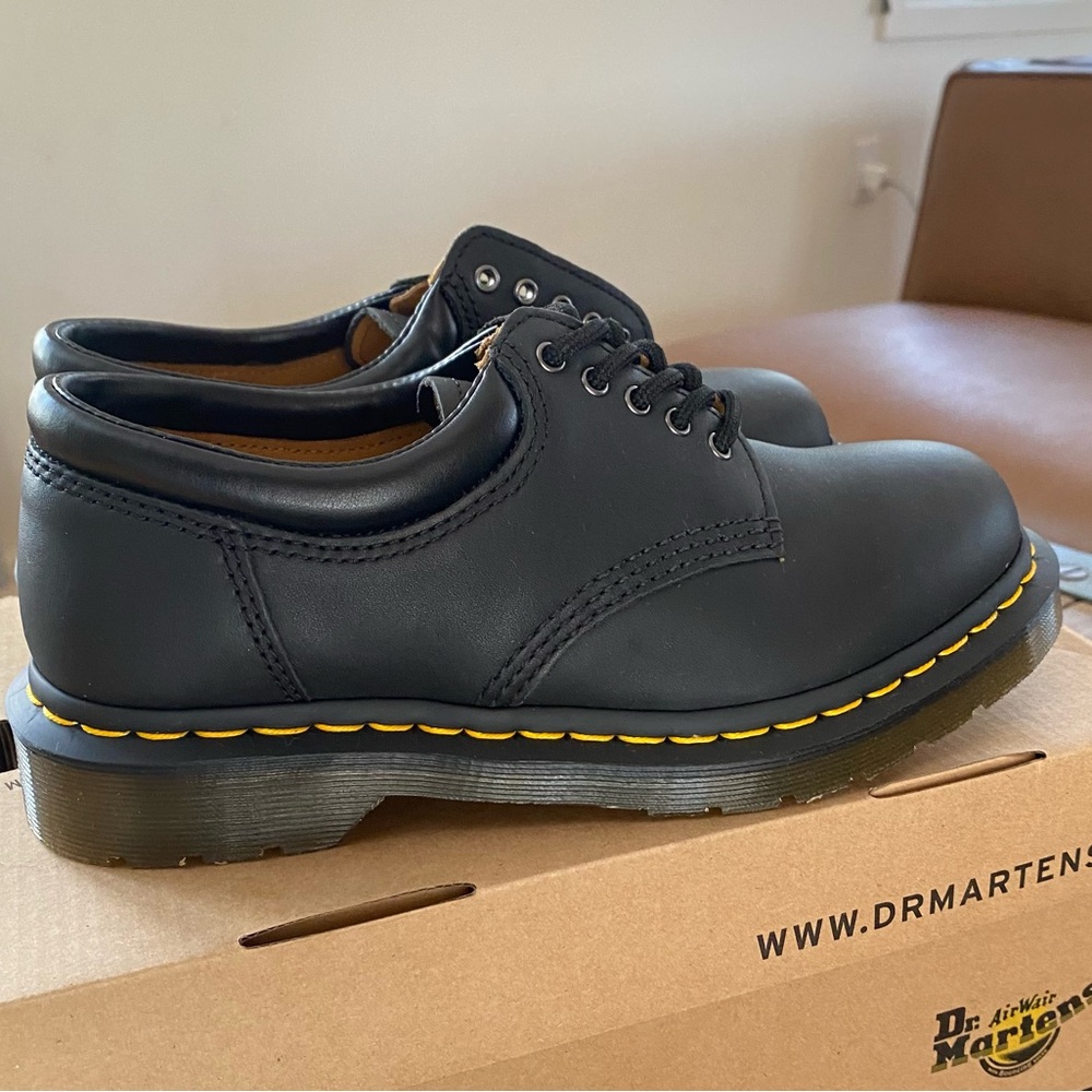 Dr. Martens Black Airwair NWT